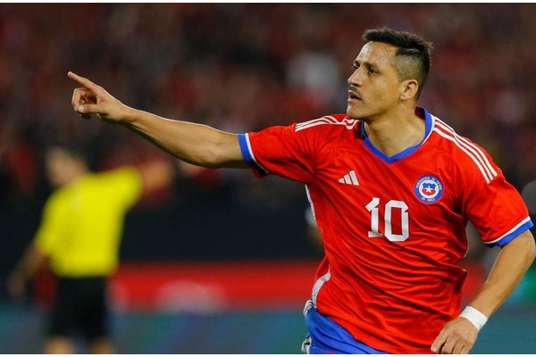 Alexis Sanchez Resmi Balik ke Udinese